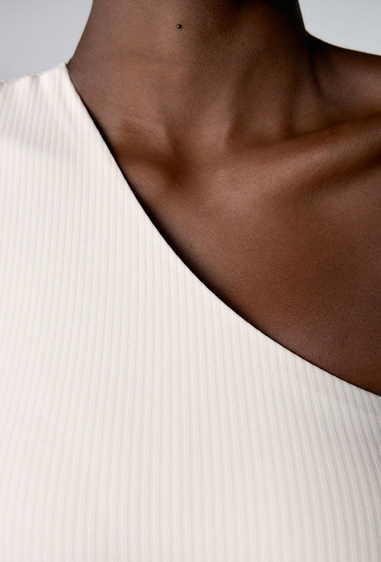 Body deportivo Carm - Cream-Black Limba