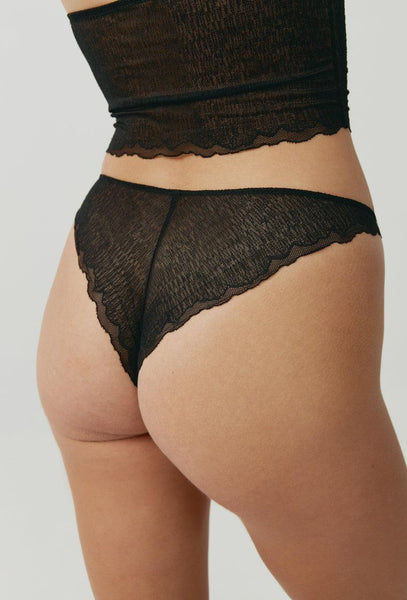 Braga brasileña Nubia - Black-Black Limba