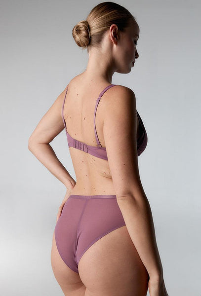 Conjunto de lencería Victoria & Mel - Tulipwood-Black Limba