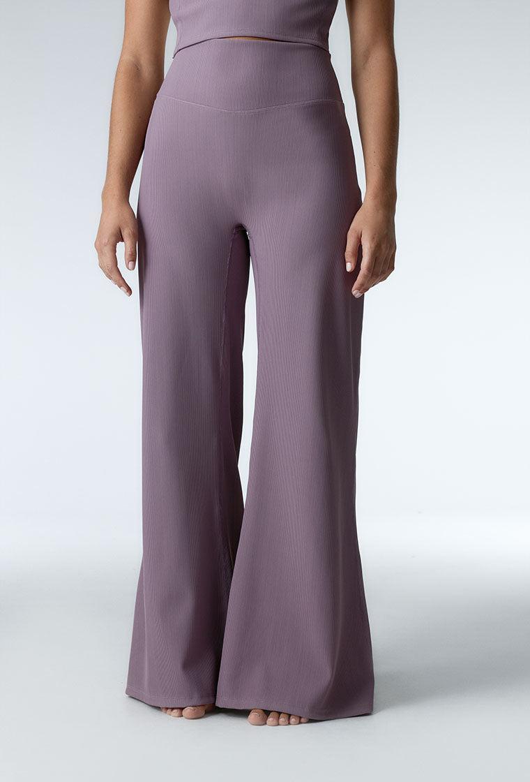 Conjunto deportivo Aura - Mauve & Cream-Black Limba