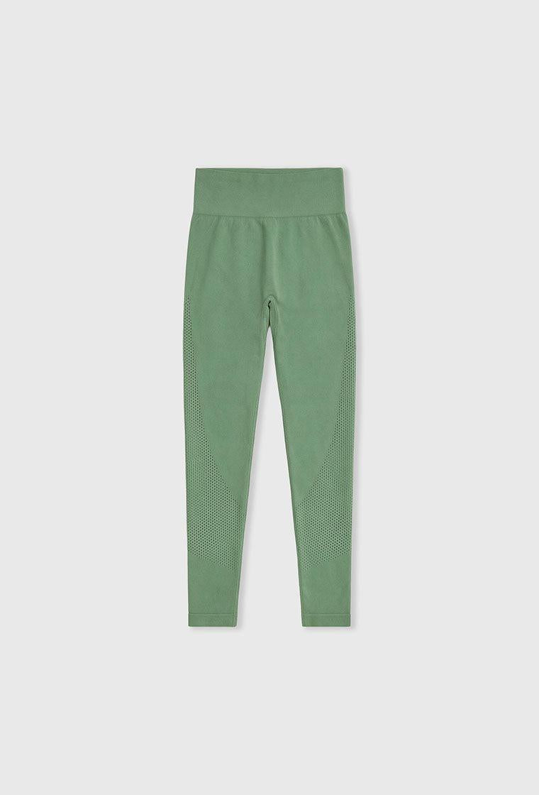 Conjunto deportivo Core Form - Leaf green-Black Limba