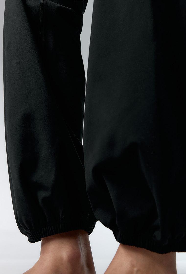 Conjunto deportivo Core & Rus - Black & Cream-Black Limba
