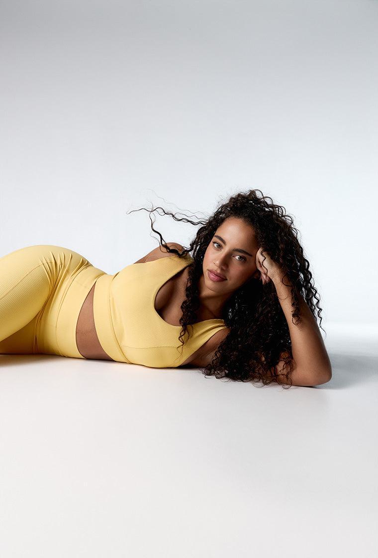 Conjunto deportivo Riva - Soft yellow-Black Limba