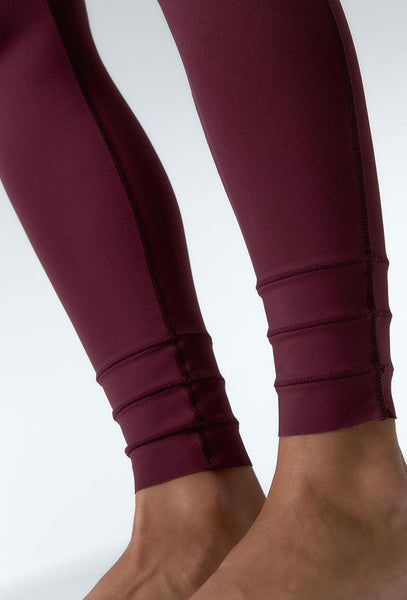 Mono deportivo recortable Balance - Aubergine-Black Limba