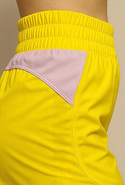 Short deportivo bicolor BoxWear - Banana & Lila-Black Limba