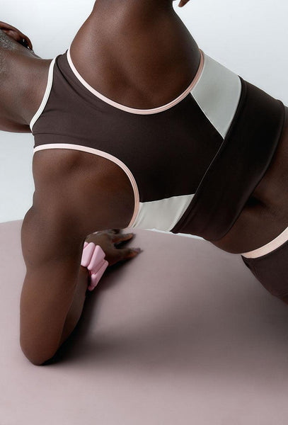 Top deportivo de sujeción alta Trackline - Chocolate & Cream-Black Limba