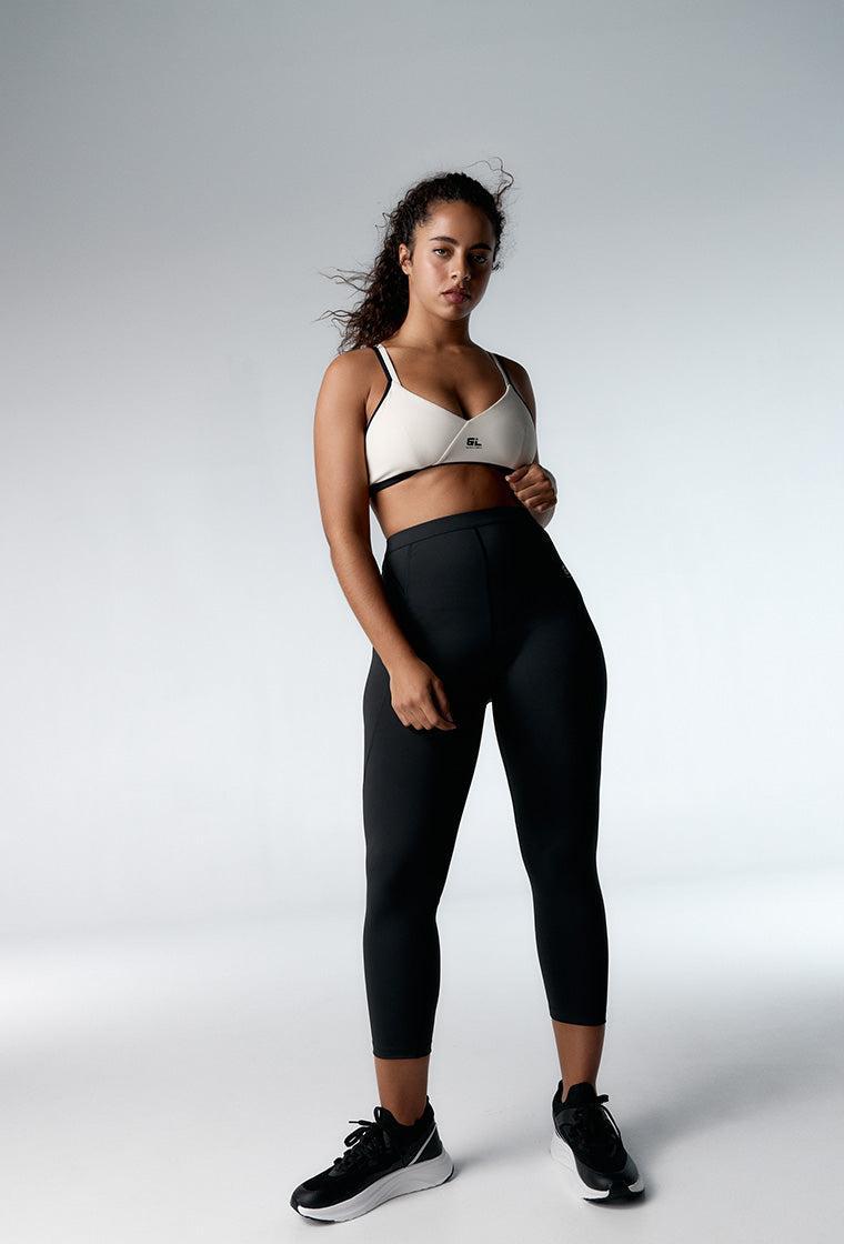 Top deportivo de sujeción baja Core - Black & Cream-Black Limba