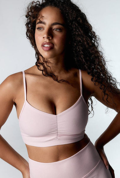 Top deportivo de sujeción baja Elle - Marshmallow-Black Limba