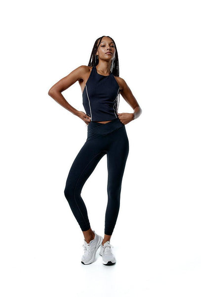 Top deportivo sujeción baja Echo - Black & Cream-Black Limba